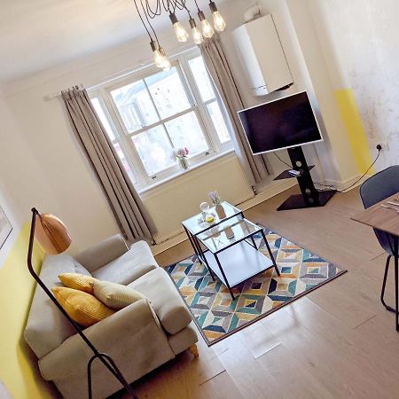 كامبريدج Koala & Tree - Renovated 2 Bed Apartment In City Centre - Short Lets & Serviced Accommodation Cambridge المظهر الخارجي الصورة